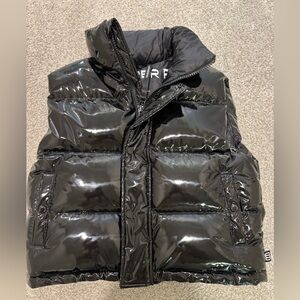 Aritzia Black Puffer Vest